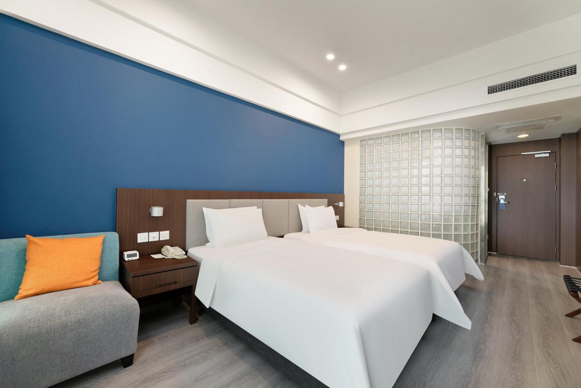 Holiday Inn Express Chengdu Wuhou By Ihg-Wuhou Temple And Jinli Zewnętrze zdjęcie